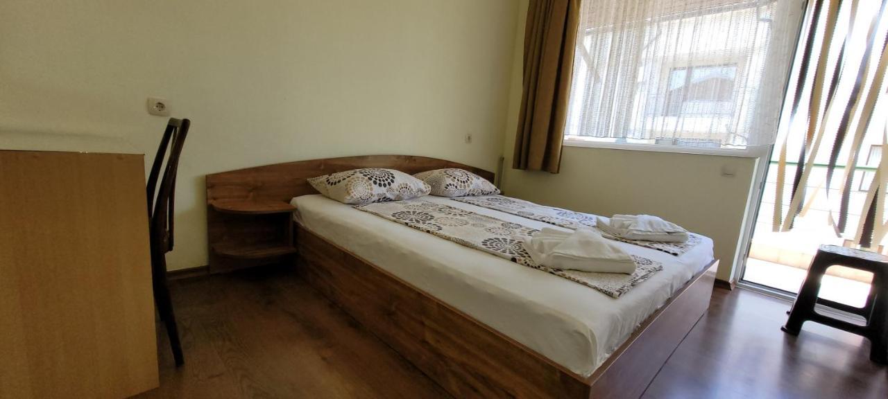 Стаи За Гости Нептун Tsarevo Buitenkant foto
