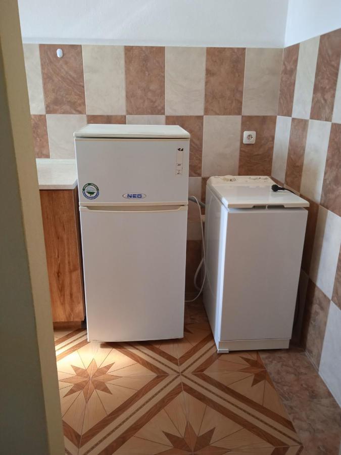Стаи За Гости Нептун Tsarevo Buitenkant foto