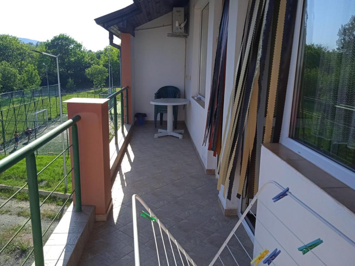 Стаи За Гости Нептун Tsarevo Buitenkant foto